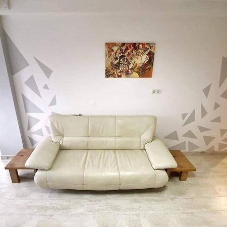 Fantastic Central Apartment Chisinau Ngoại thất bức ảnh